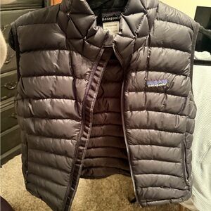 Patagonia Black Puffer Vest